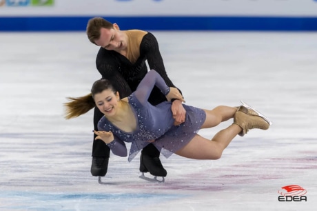 Ice Gallery Skates U.S.